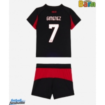 AC Milan Santiago Gimenez #7 Hjemmedraktsett Barn 2025-26 Kortermet (+ Korte bukser)